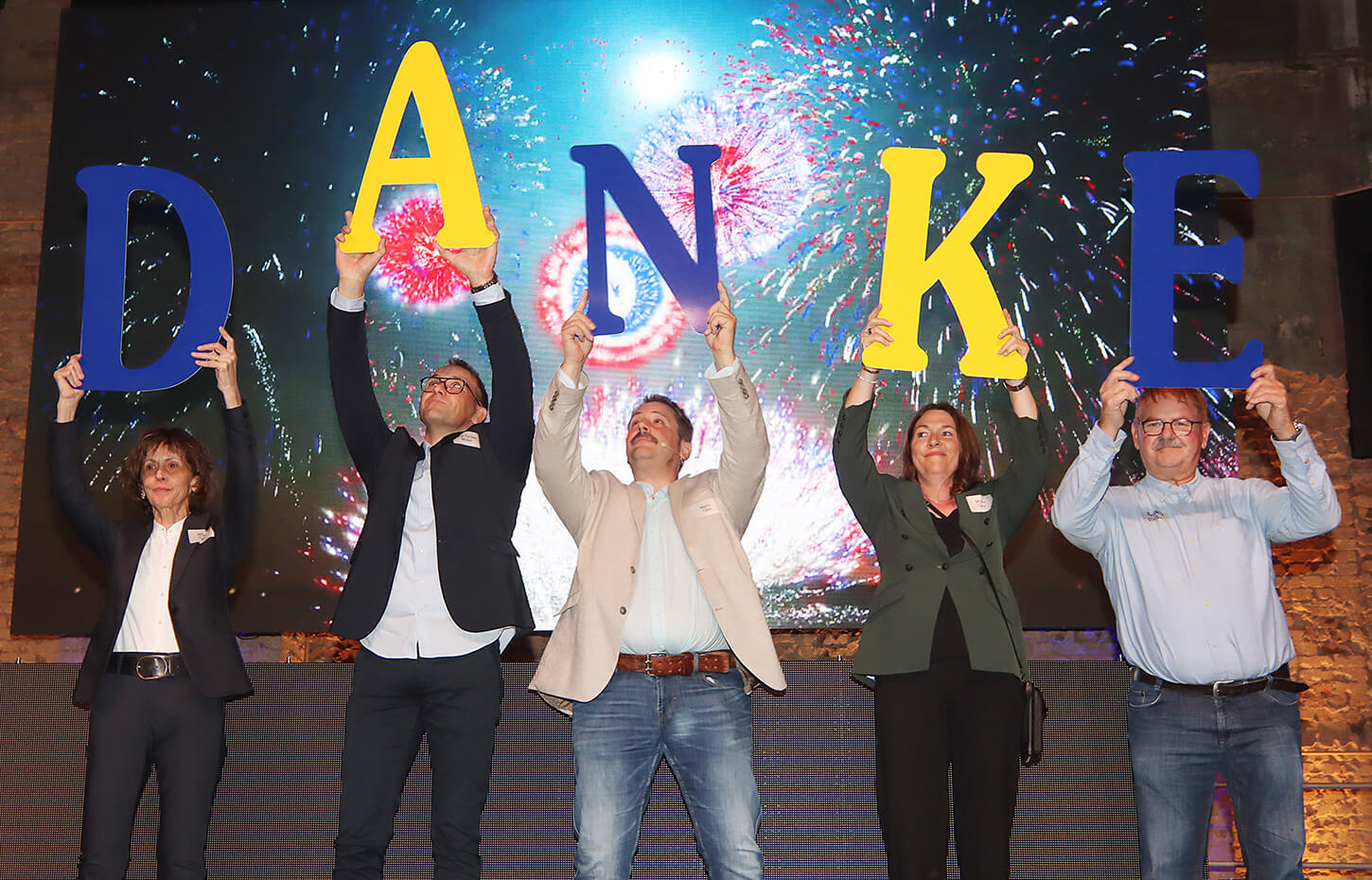 Was uns verbindet: Danke an 600 starke Persönlichkeiten